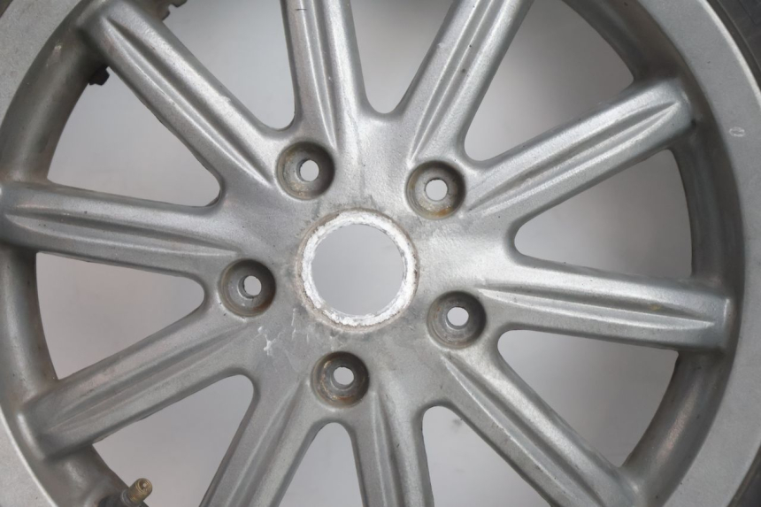 photo de FELGE PAAR PIAGGIO MP3 125 (2006 - 2014) - Technische Nahaufnahme
