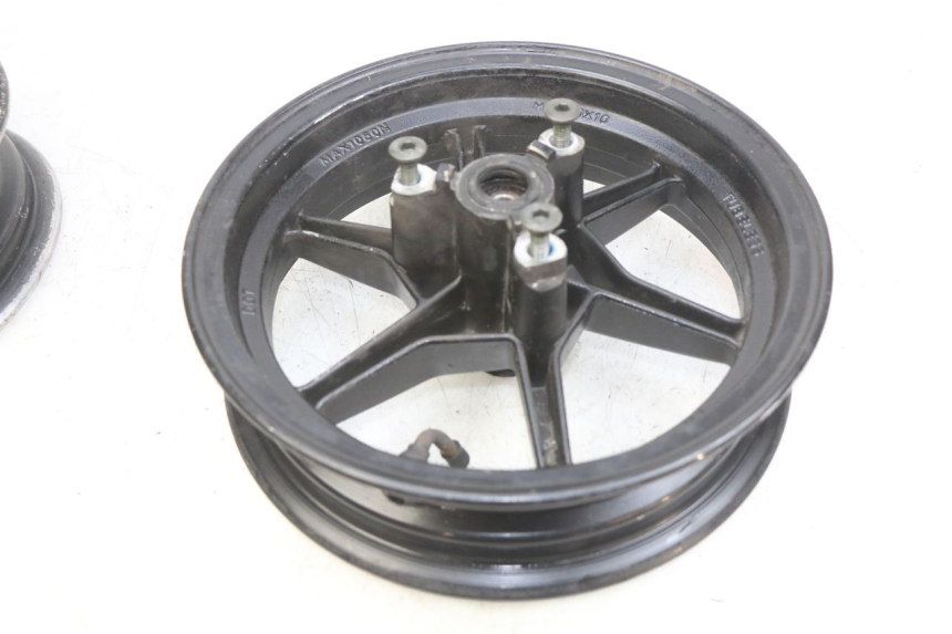 photo de FELGENPAAR TNT MOTOR ROMA 10' 4T 50 (2019 - 2022) - Detailansicht des Bauteils