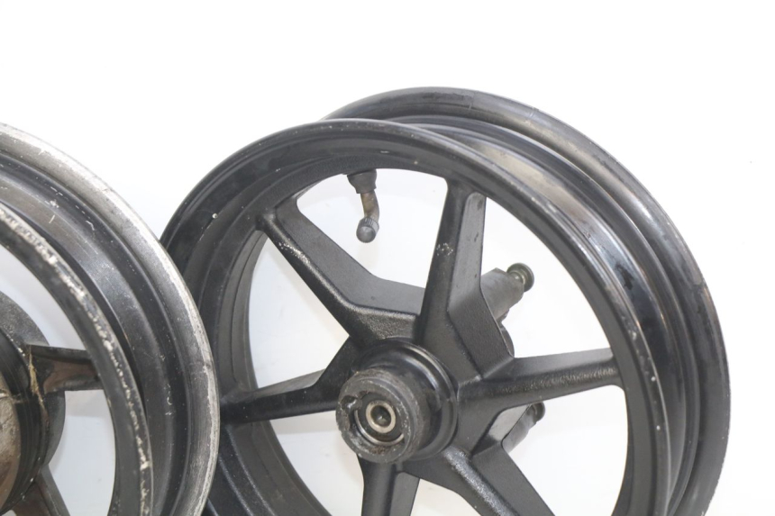 photo de FELGENPAAR TNT MOTOR ROMA 10' 4T 50 (2019 - 2022) - Details der Befestigungspunkte