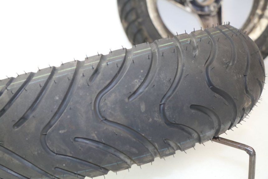 photo de FELGE PAAR PEUGEOT SPEEDFIGHT LC 50 (1996 - 2002) - Zoom auf Gebrauchszustand