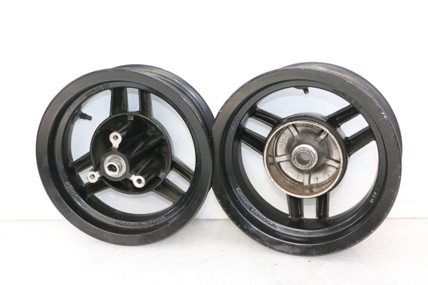 photo de FELGE PAAR PEUGEOT STREETZONE I 2T 50 (2018 - 2020) - Zoom auf Komponenten