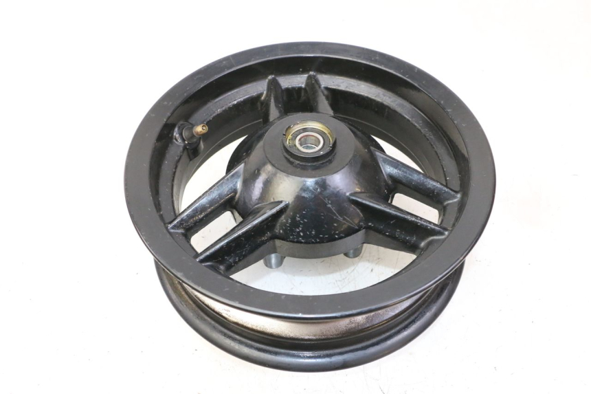 photo de FELGE PAAR PEUGEOT STREETZONE I 2T 50 (2018 - 2020) - Fokus auf die Struktur