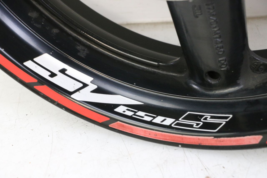 photo de FELGE PAAR SUZUKI SV S 650 (2003 - 2009) - Zoom auf Gebrauchszustand