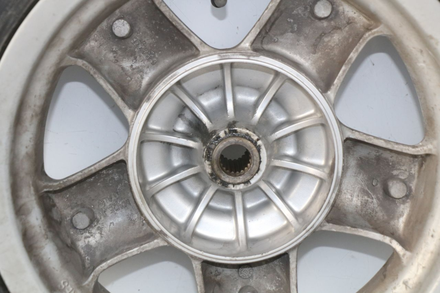 photo de FELGE PAAR YAMAHA YP MAJESTY 125 (2002 - 2006) - Technische Nahaufnahme