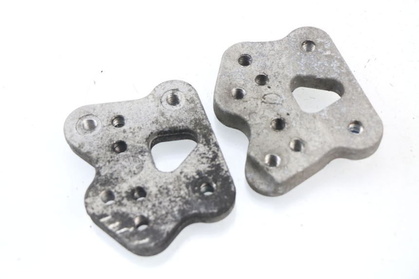 photo de FUSSRASTEN PLATTE VORN SUZUKI GSX-R GSXR 600 (2008 - 2010) - Detailansicht des Bauteils