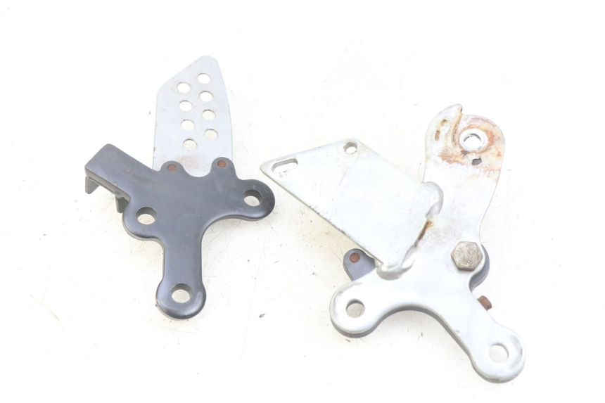 photo de VORDERE FUßRASTENHALTERUNGSSATZ YAMASAKI RAPTOR 50 (2013 - 2018) - Technische Nahaufnahme