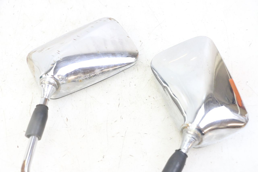 photo de SPIEGEL PAAR HONDA CBF 500 (2004 - 2007) - Oberflächenzustand und Material