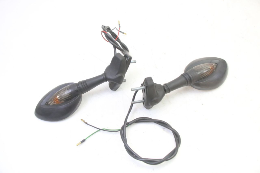 photo de SPIEGEL PAAR HONDA CBR RR FIREBLADE 900 (1992 - 1994) - Zoom auf Gebrauchszustand