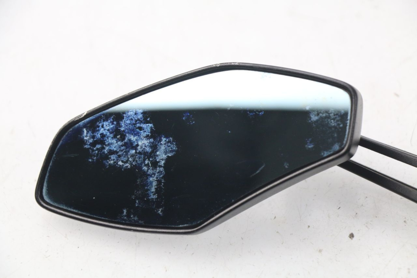 photo de SPIEGEL PAAR YAMAHA FZ8 800 (2010 - 2016) - Details der Befestigungspunkte