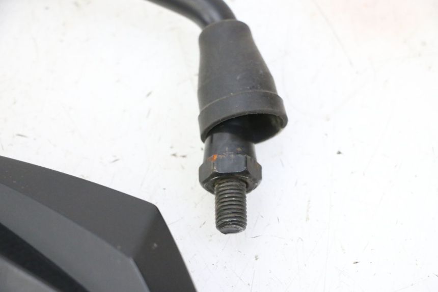 photo de SPIEGEL PAAR SUZUKI GS GSE 500 (2001 - 2003) - Oberflächenzustand und Material