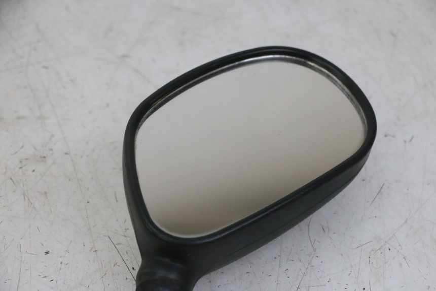 photo de SPIEGEL PAAR PEUGEOT KISBEE 4T 50 (2018 - 2022) - Oberflächenzustand und Material