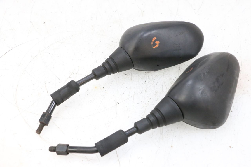 photo de SPIEGEL PAAR JM MOTORS SANTANA 50 (2014 - 2023) - Oberflächenzustand und Material