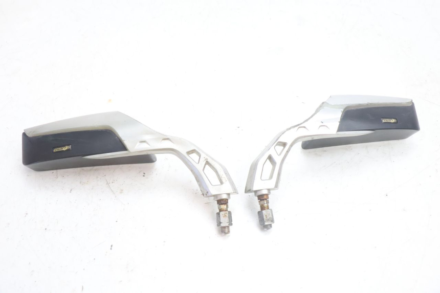 photo de SPIEGEL PAAR YAMAHA XJR 1300 (1998 - 2002) - Details der Befestigungspunkte