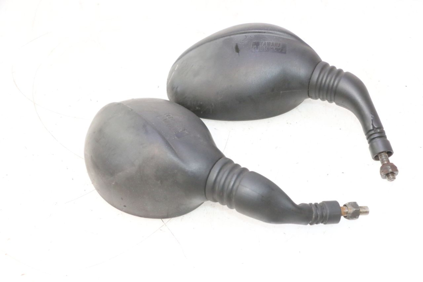 photo de SPIEGEL PAAR YAMAHA YP MAJESTY 125 (1998 - 2001) - Details der Befestigungspunkte