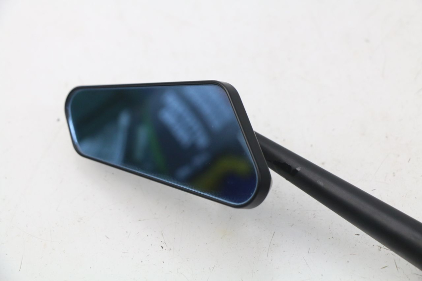 photo de SPIEGEL PAAR KAWASAKI Z Z900 900 (2017 - 2019) - Charakteristische Merkmale