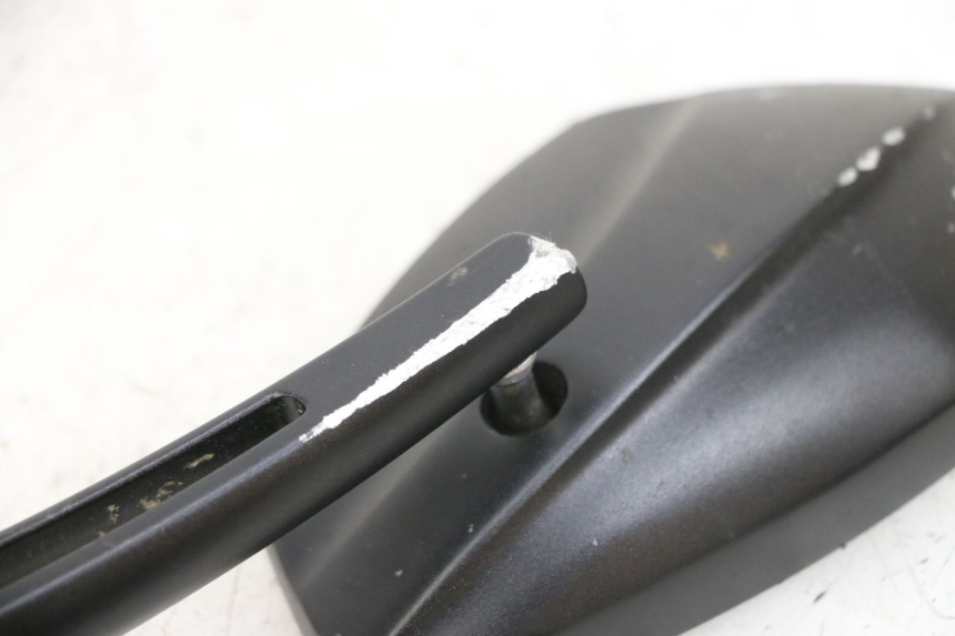 photo de SPIEGEL PAAR KAWASAKI ZR 7 750 (1999 - 2004) - Details der Befestigungspunkte