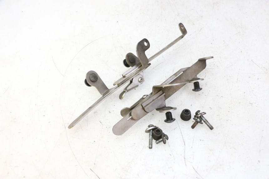 photo de WINDSCHUTZSCHEIBE QUADRO 4 4D 350 (2015 - 2018) - Oberflächenzustand und Material