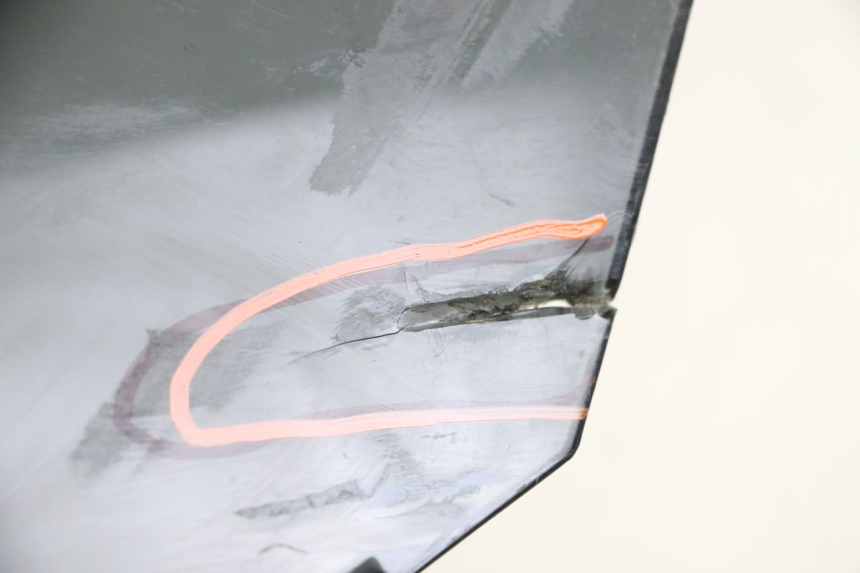 photo de WINDSCHUTZSCHEIBE BMW S RR ABS S1000RR 1000 (2015 - 2018) - Zoom auf Gebrauchszustand