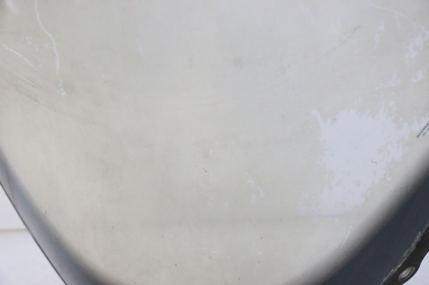 photo de WINDSCHUTZSCHEIBE SUZUKI BURGMAN 125 (2007 - 2014) - Detailansicht des Bauteils