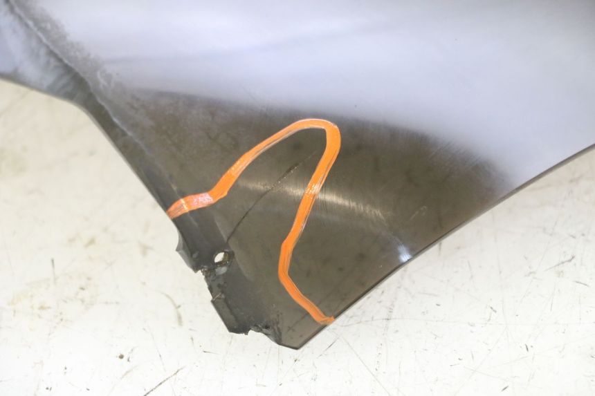 photo de WINDSCHUTZSCHEIBE PEUGEOT CITYSTAR 50 (2013 - 2017) - Weitere Ansicht des Artikels