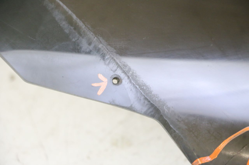 photo de WINDSCHUTZSCHEIBE PEUGEOT CITYSTAR 50 (2013 - 2017) - Charakteristische Merkmale