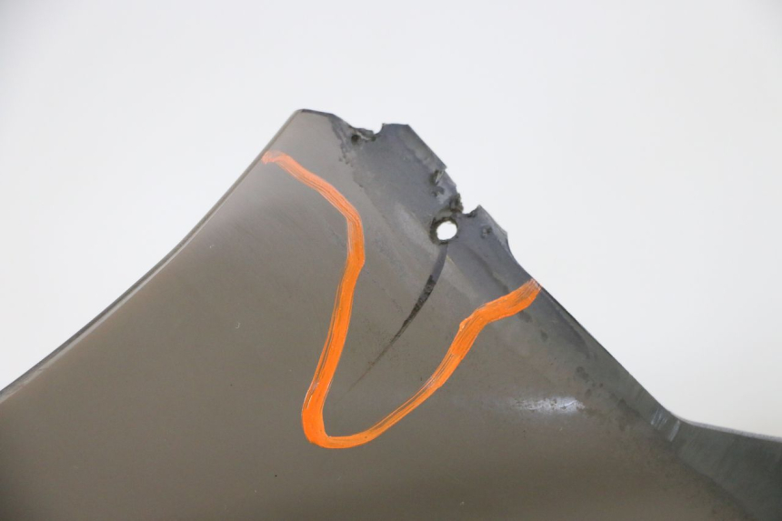 photo de WINDSCHUTZSCHEIBE PEUGEOT CITYSTAR 50 (2013 - 2017) - Oberflächenzustand und Material