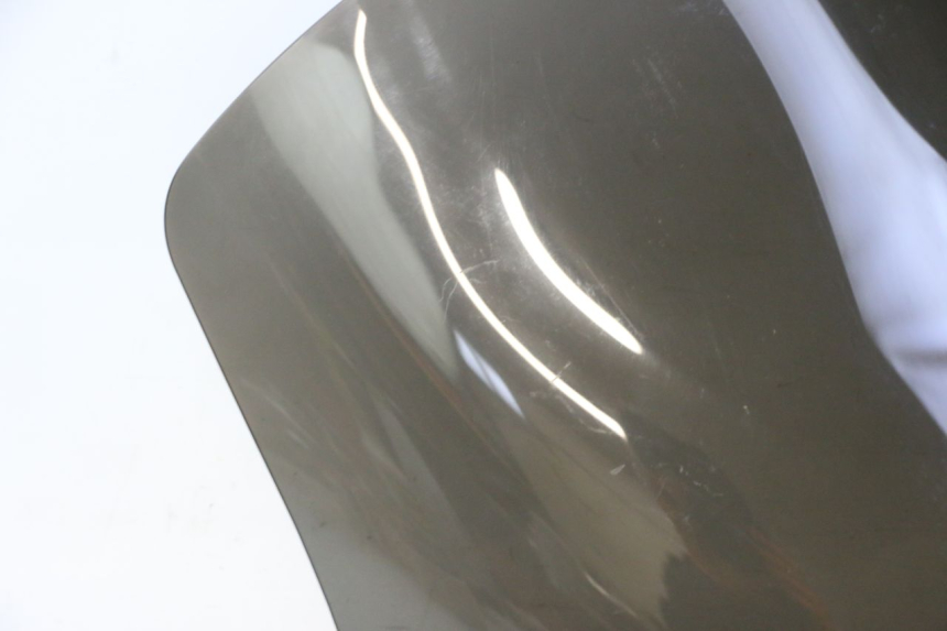 photo de WINDSCHUTZSCHEIBE PEUGEOT CITYSTAR 50 (2013 - 2017) - Charakteristische Merkmale