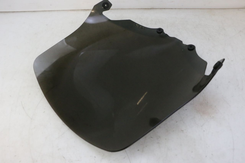 photo de WINDSCHUTZSCHEIBE PEUGEOT CITYSTAR 50 (2013 - 2017) - Zoom auf Gebrauchszustand