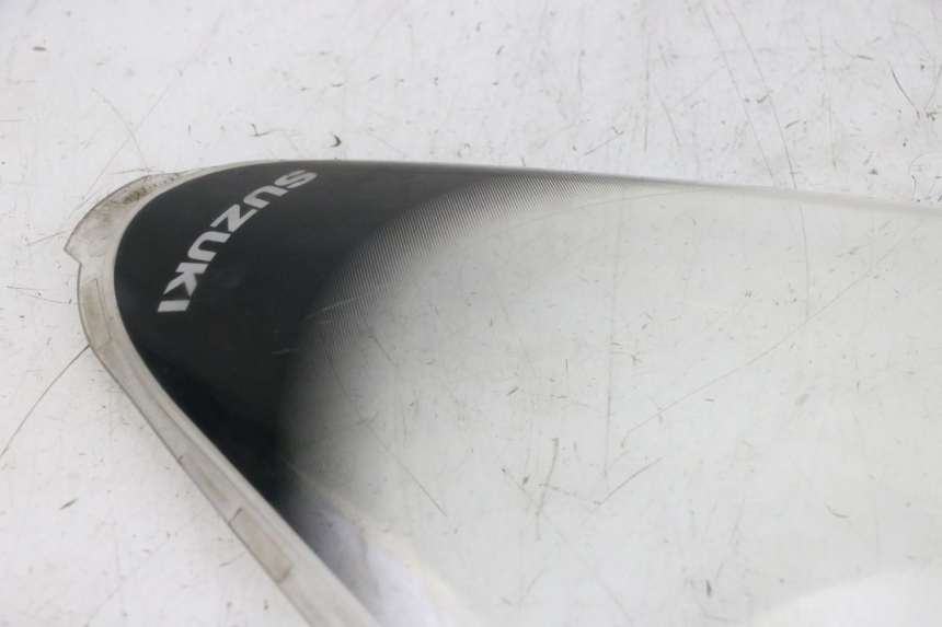 photo de WINDSCHUTZSCHEIBE SUZUKI DL V STROM 1000 (2002 - 2007) - Alternativer Blickwinkel