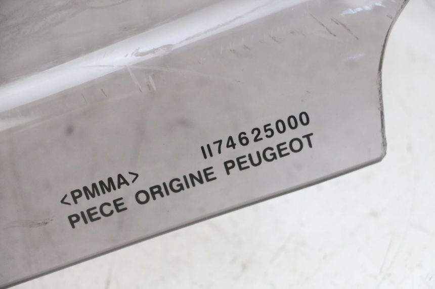 photo de WINDSCHUTZSCHEIBE PEUGEOT ELYSTAR 125 (2002 - 2007) - Weitere Ansicht des Artikels