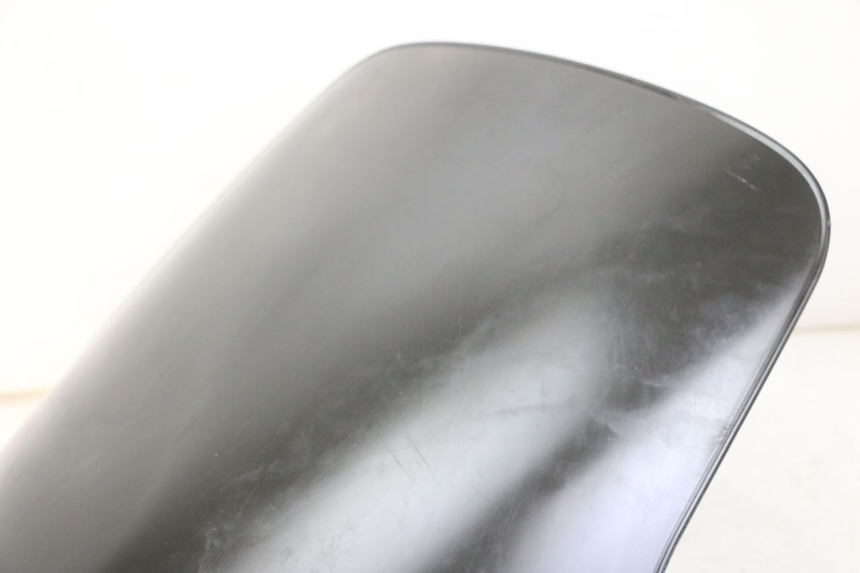 photo de WINDSCHUTZSCHEIBE PEUGEOT ELYSTAR 50 (2002 - 2014) - Hochauflösende Nahaufnahme