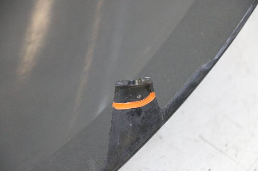 photo de WINDSCHUTZSCHEIBE PEUGEOT ELYSTAR 50 (2002 - 2014) - Zoom auf Komponenten