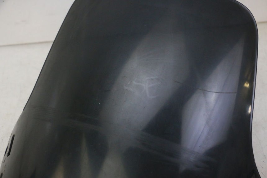 photo de WINDSCHUTZSCHEIBE PEUGEOT ELYSTAR 50 (2002 - 2014) - Zoom auf Komponenten