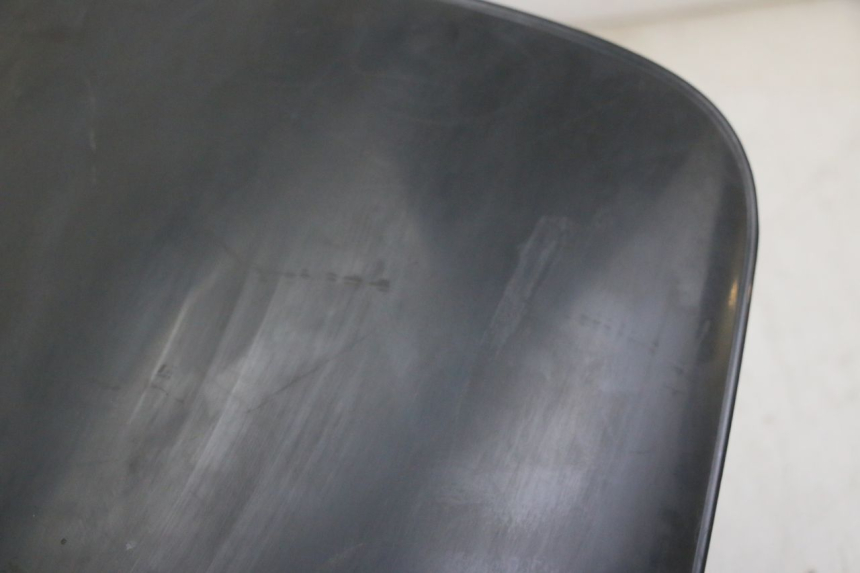 photo de WINDSCHUTZSCHEIBE PEUGEOT ELYSTAR 50 (2002 - 2014) - Ergänzendes Produktfoto