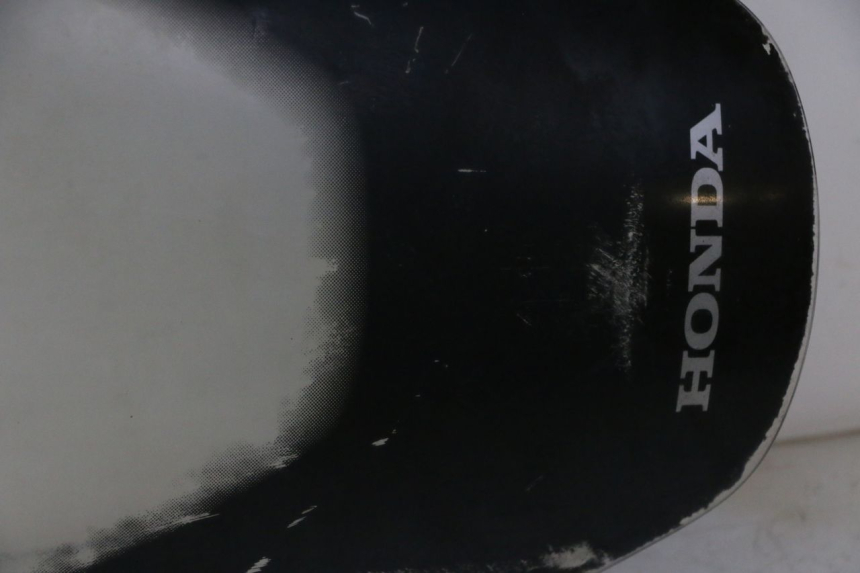 photo de WINDSCHUTZSCHEIBE HONDA FES S-WING SWING ABS 125 (2007 - 2015) - Charakteristische Merkmale