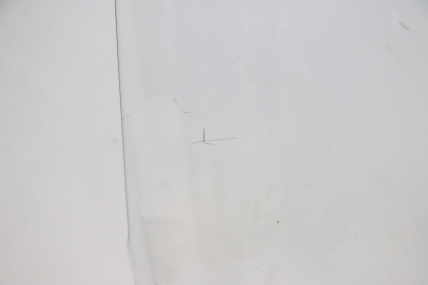 photo de WINDSCHUTZSCHEIBE YAMAHA FJR ABS 1300 (2006 - 2012) - Charakteristische Merkmale