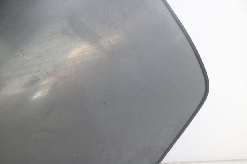 photo de WINDSCHUTZSCHEIBE HONDA FORZA ABS 300 (2013 - 2017) - Zoom auf Komponenten