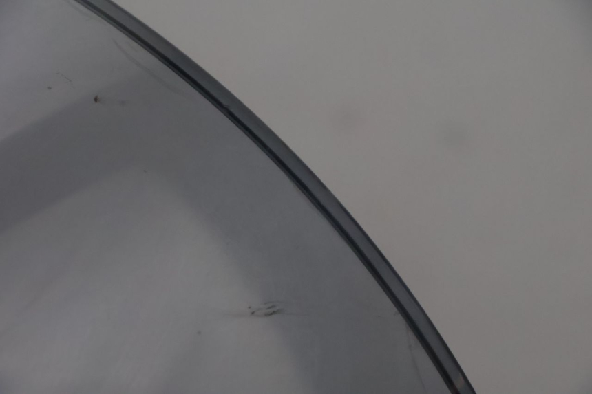 photo de WINDSCHUTZSCHEIBE YAMAHA FZ8 800 (2010 - 2016) - Details der Befestigungspunkte