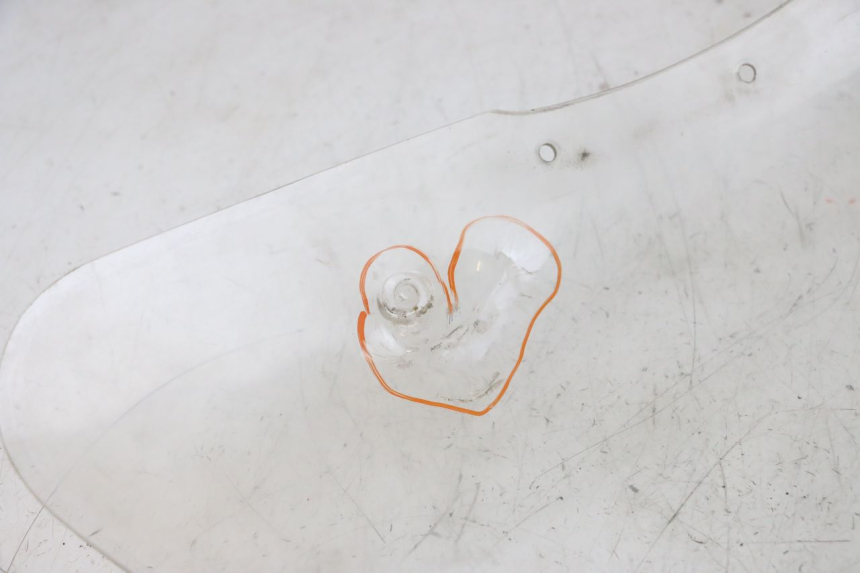 photo de WINDSCHUTZSCHEIBE KAWASAKI GPZ RX 1000 (1986 - 1988) - Technische Nahaufnahme