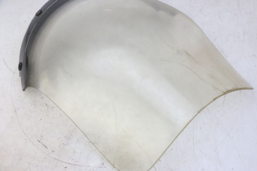 photo de WINDSCHUTZSCHEIBE KYMCO GRAND DINK 125 (2002 - 2007) - Technische Nahaufnahme