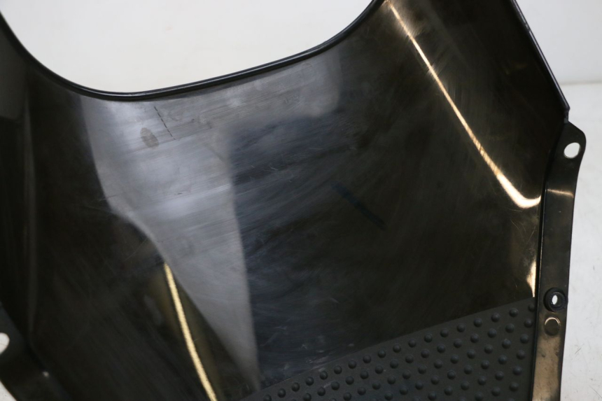 photo de WINDSCHUTZSCHEIBE HYOSUNG GTR 125 (2006 - 2008) - Detailansicht des Bauteils