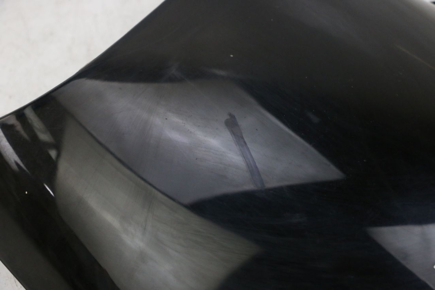 photo de WINDSCHUTZSCHEIBE HYOSUNG GTR 125 (2006 - 2008) - Technische Nahaufnahme