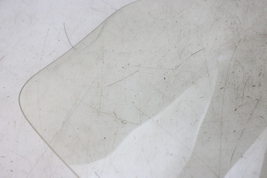 photo de WINDSCHUTZSCHEIBE HONDA FORZA 125 (2021 - 2025) - Oberflächenzustand und Material