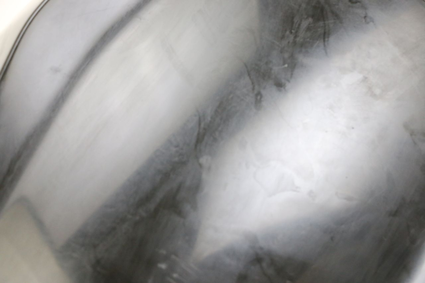 photo de WINDSCHUTZSCHEIBE SYM JET 14 4T 50 (2018 - 2022) - Zoom auf Gebrauchszustand