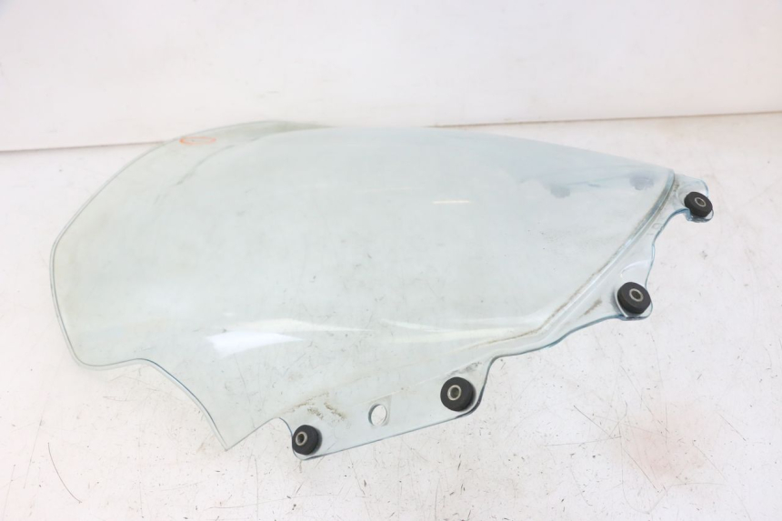 photo de WINDSCHUTZSCHEIBE PIAGGIO MP3 LT 400 (2007 - 2012) - Technische Nahaufnahme