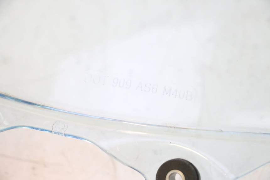 photo de WINDSCHUTZSCHEIBE PIAGGIO MP3 LT 300 (2010 - 2016) - Weitere Ansicht des Artikels