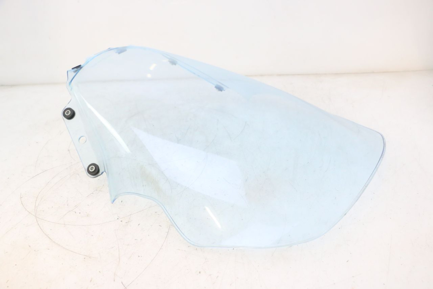 photo de WINDSCHUTZSCHEIBE PIAGGIO MP3 LT 300 (2010 - 2016) - Details der Befestigungspunkte