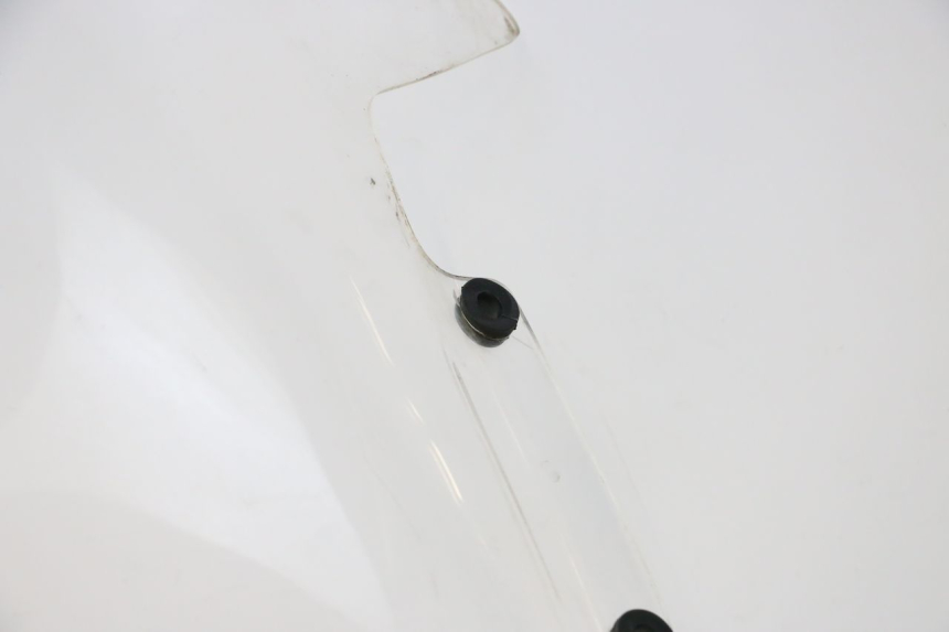 photo de WINDSCHUTZSCHEIBE PIAGGIO MP3 125 (2006 - 2014) - Charakteristische Merkmale
