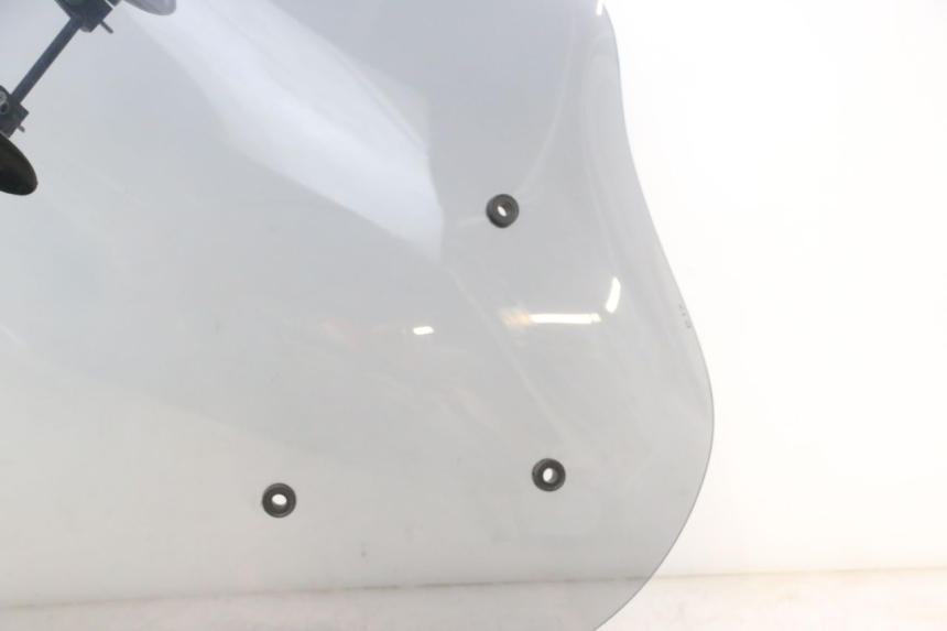 photo de WINDSCHUTZSCHEIBE PIAGGIO MP3 500 (2016 - 2018) - Detailansicht des Bauteils
