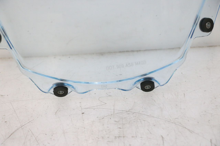 photo de WINDSCHUTZSCHEIBE PIAGGIO MP3 125 (2006 - 2014) - Ergänzendes Produktfoto